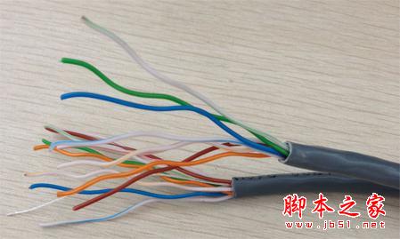 你知道網線接入水晶頭的兩種正確方法嗎？
